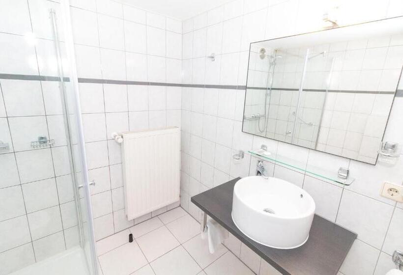 ベーシックルーム, Het Anker