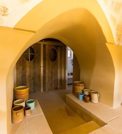 带花园景观的标准工作室, Masseria Celano