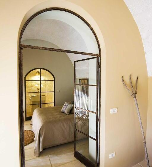 家庭套房, Masseria Celano