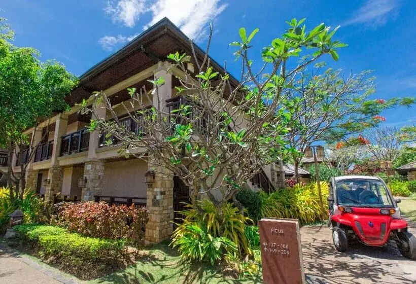 デラックスルーム, Crimson Resort And Spa   Mactan Island, Cebu