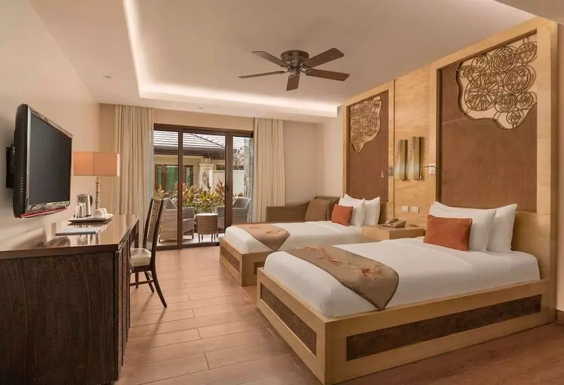 デラックスルーム, Crimson Resort And Spa   Mactan Island, Cebu