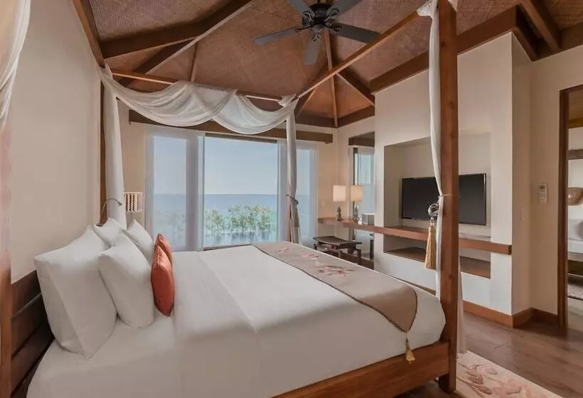 オーシャンビューの１ベッドルームビラ, Crimson Resort And Spa   Mactan Island, Cebu