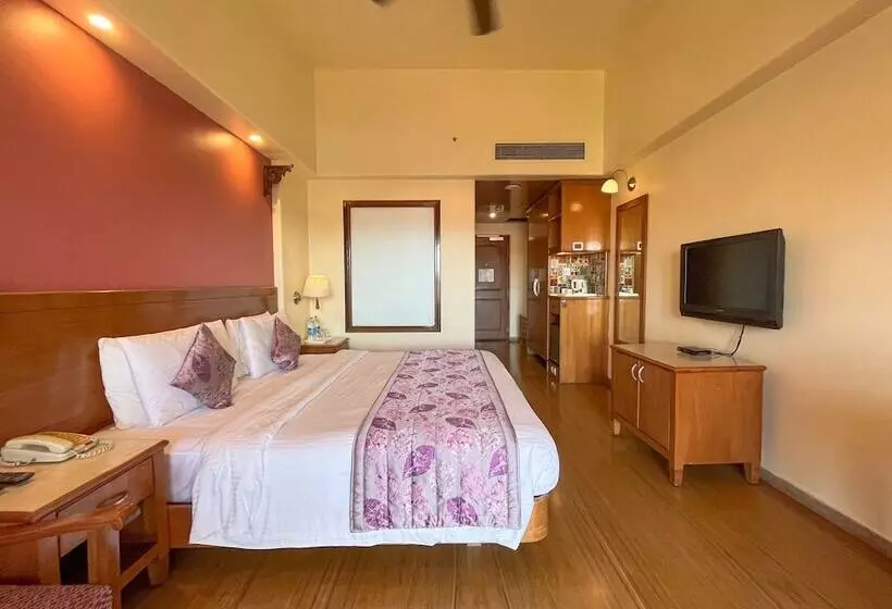 デラックスルーム, Acron Candolim Regina