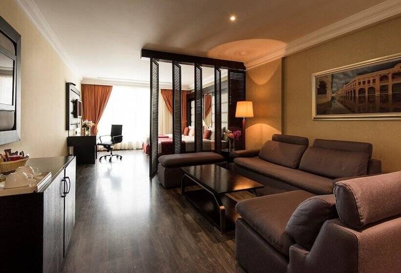 سوییت لوکس, Best Western Plus Doha
