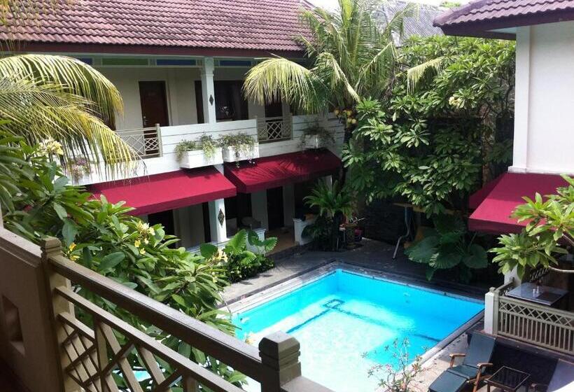 디럭스 룸, Indah Palace Yogyakarta