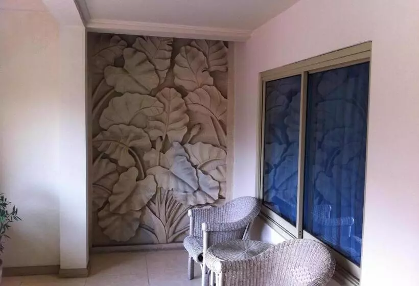 اتاق لوکس, Indah Palace Yogyakarta