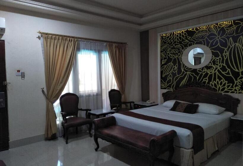 풀장 전망 스위트, Indah Palace Yogyakarta