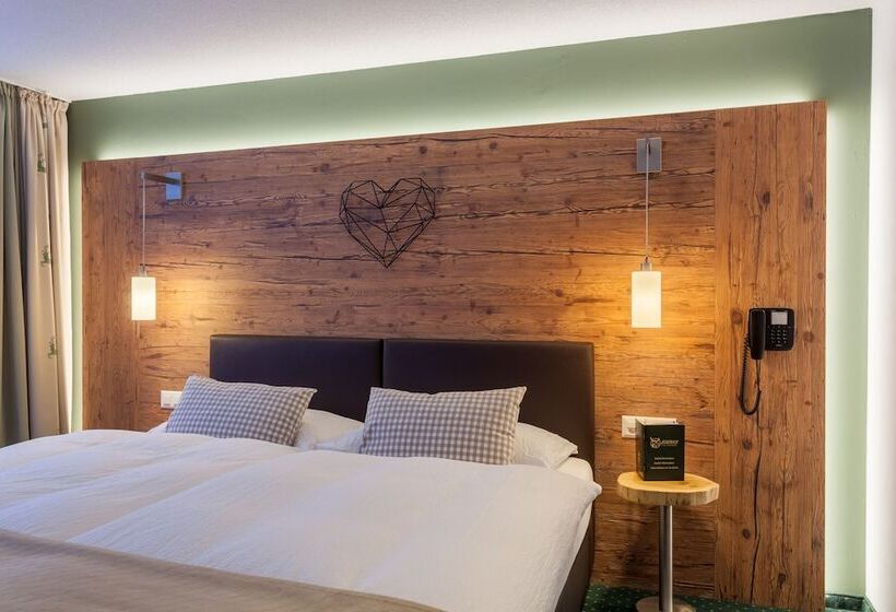 اتاق اکونومی, Jägerhof