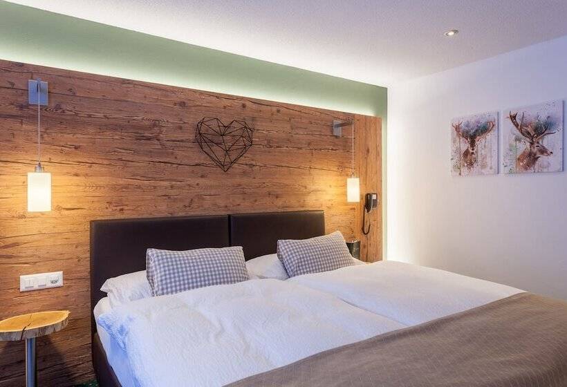 اتاق اکونومی, Jägerhof