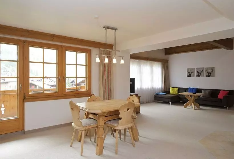 スイート（家族用）, Jägerhof