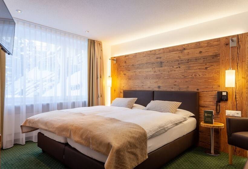 سوییت خانوادگی, Jägerhof