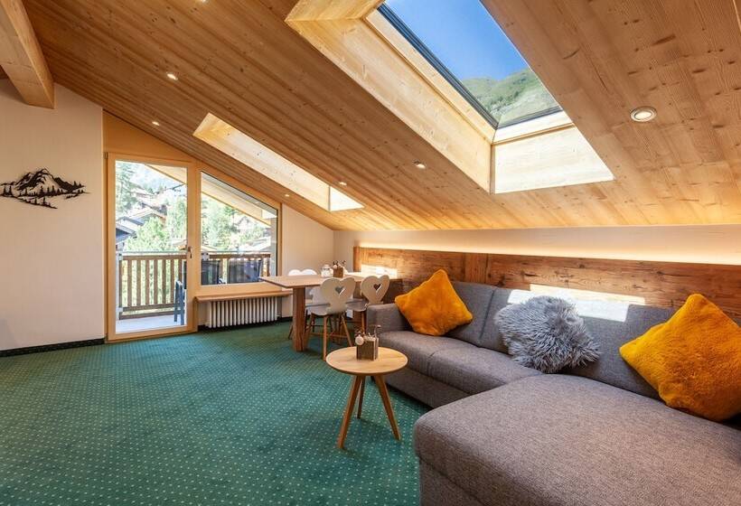 اتاق 4 خوابه, Jägerhof