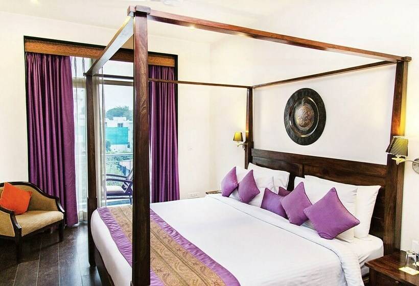 Suite, Mantra Amaltas