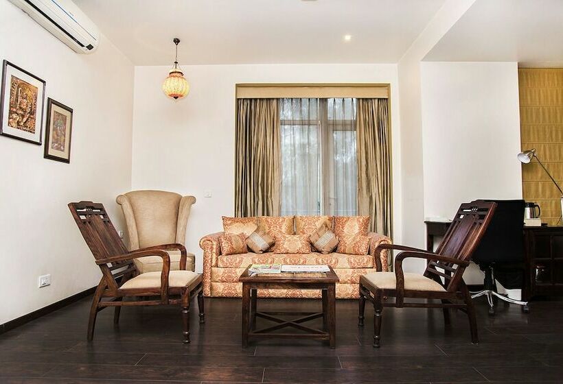 Suite, Mantra Amaltas