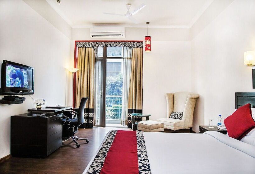 Deluxe Room, Mantra Amaltas