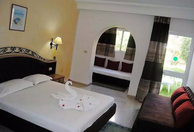 اتاق استاندارد سه نفره, Palmyra Golden Beach Families And Couples