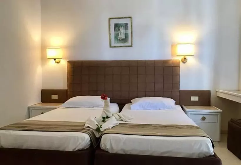 اتاق استاندارد سه نفره, Palmyra Golden Beach Families And Couples