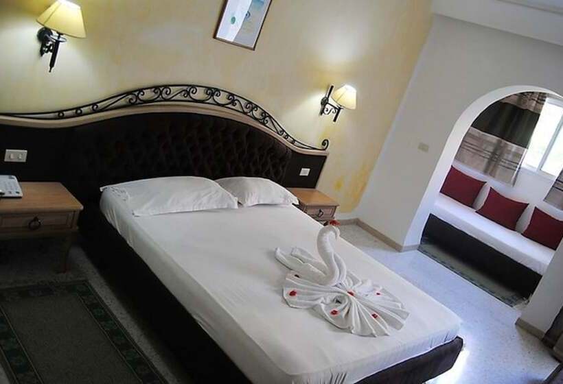 اتاق استاندارد سه نفره, Palmyra Golden Beach Families And Couples