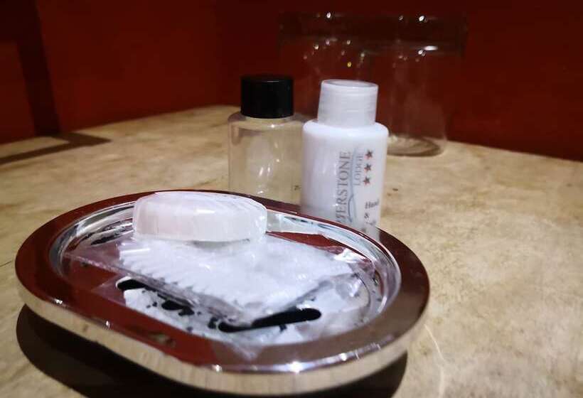 スーペリアールーム, Riverstone Lodge