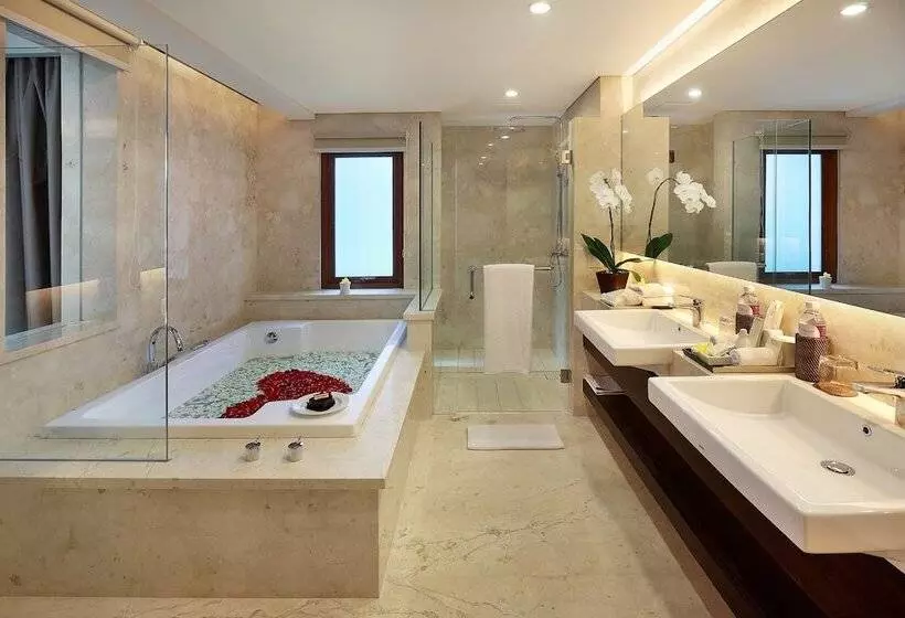 プールビュースイート, Royal Kamuela Villas & Suites At Monkey Forest, Ubud