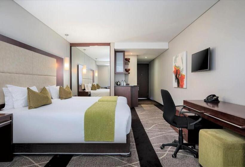 带大床的标准间, Premier Hotel East London Icc