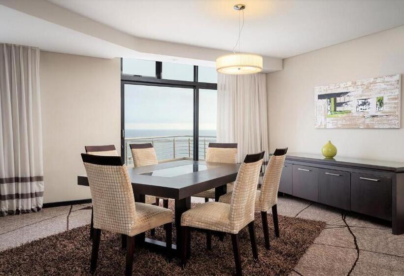 高级套房, Premier Hotel East London Icc