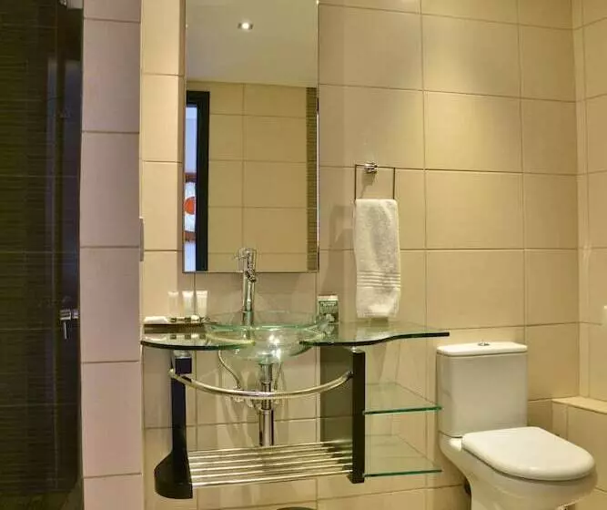 Executive-huone, Premier Hotel East London Icc