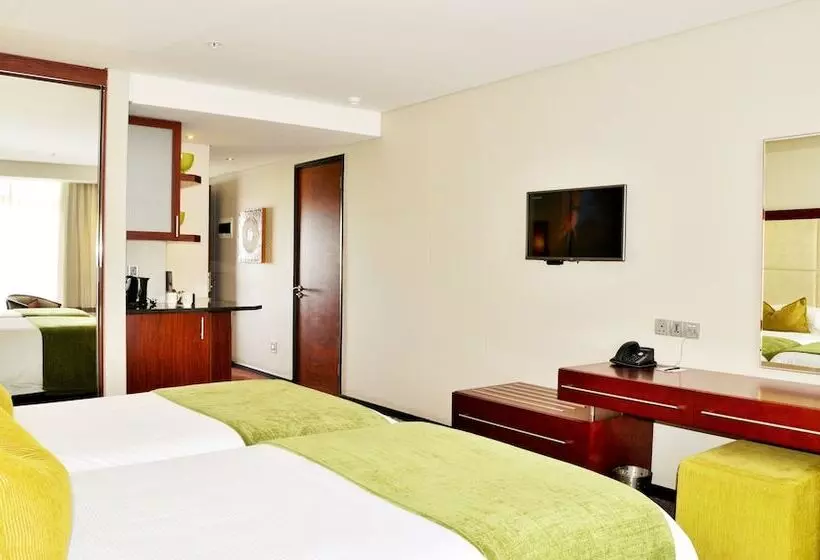 Standard-huone, Premier Hotel East London Icc