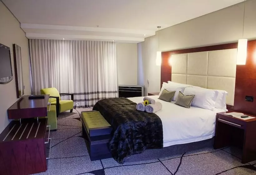 Sviitti, Premier Hotel East London Icc
