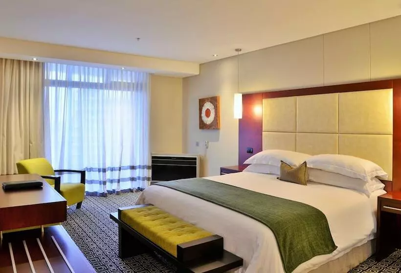 Sviitti, Premier Hotel East London Icc