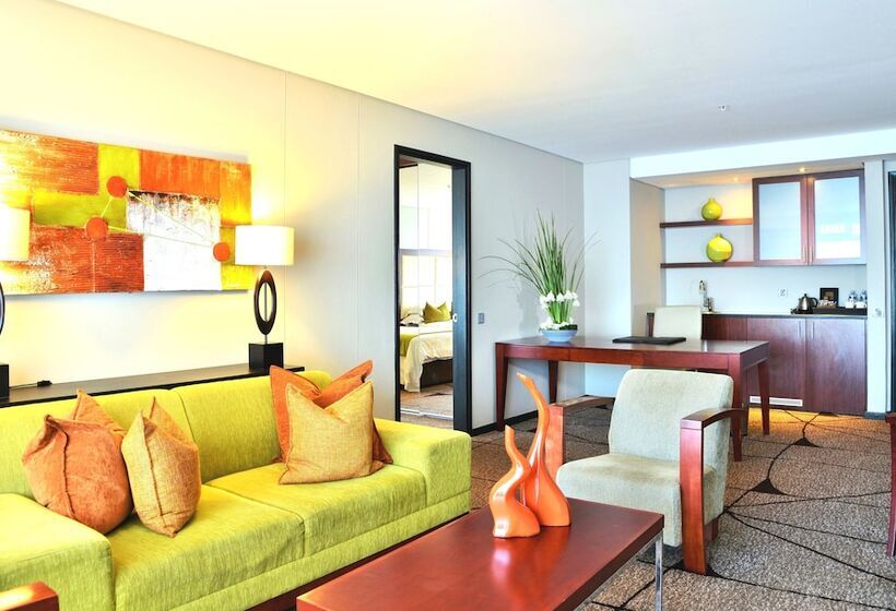 高级套房, Premier Hotel East London Icc