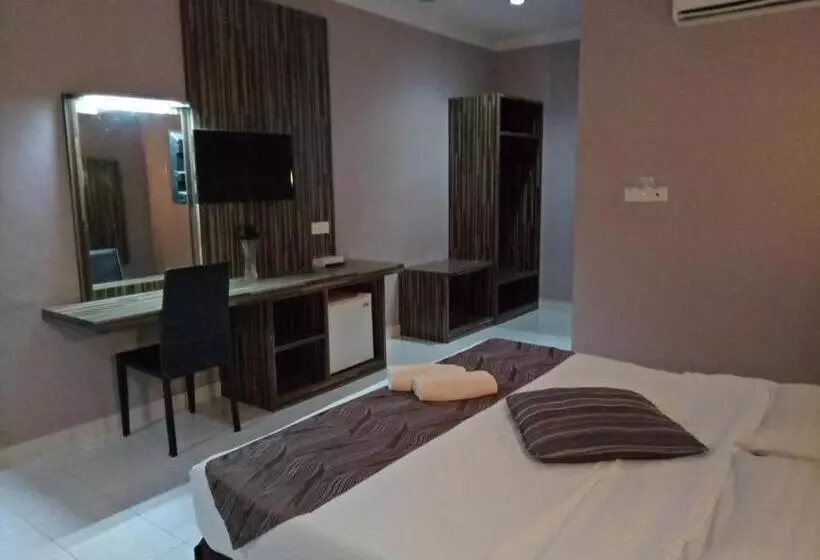 اتاق لوکس با تخت بزرگ, White Lodge
