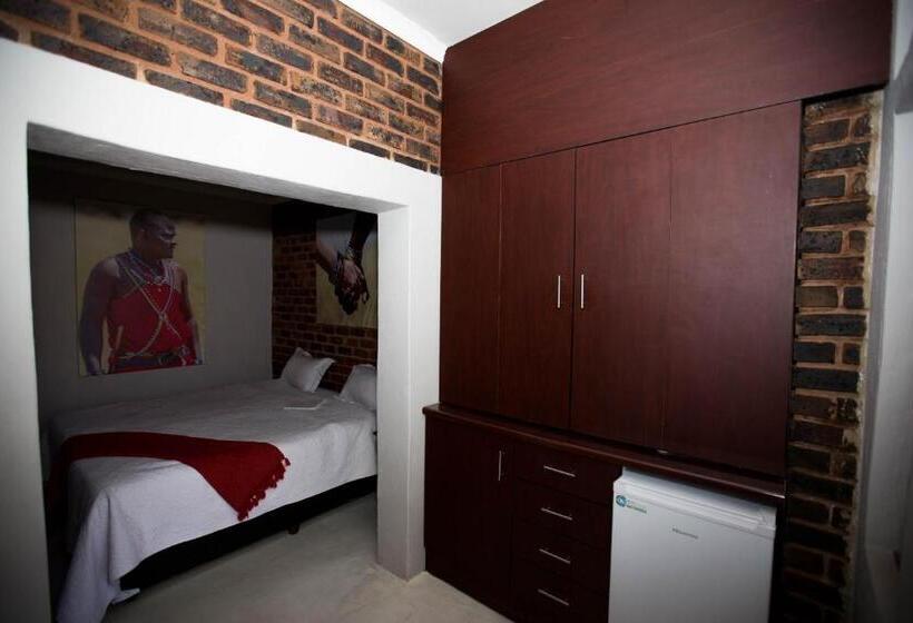 이코노미 룸, Inyameko Bnb