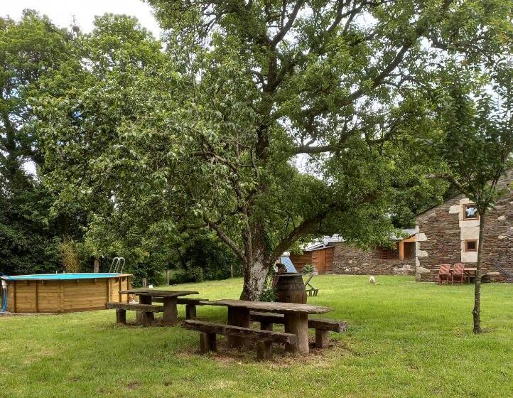 3间卧室的房子, Albergue O Xistral