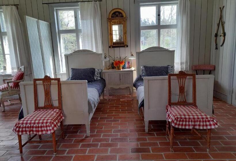 חדר דלוקס, ängbacka