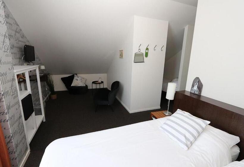 חדר קומפורט לשלושה, Boutique Hotel De Raetskamer