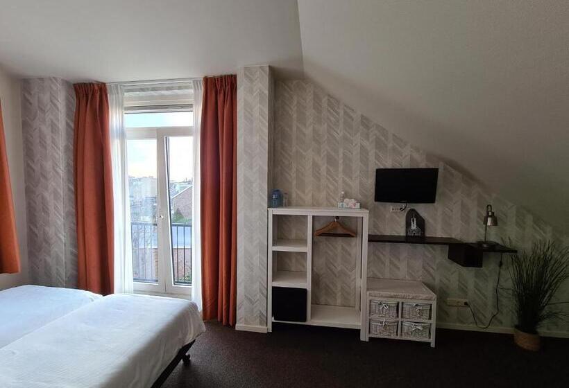 Трехместный Номер Комфорт, Boutique Hotel De Raetskamer