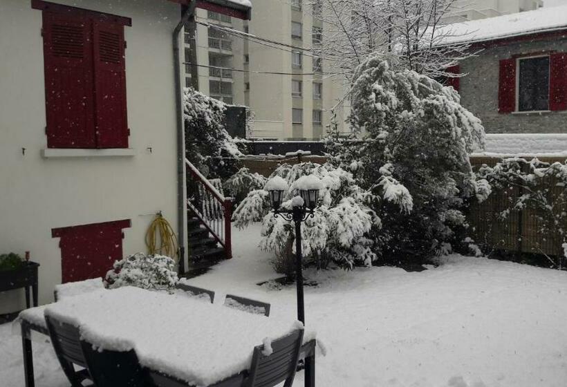１ベッドルームアパートメント, La Petite Maison