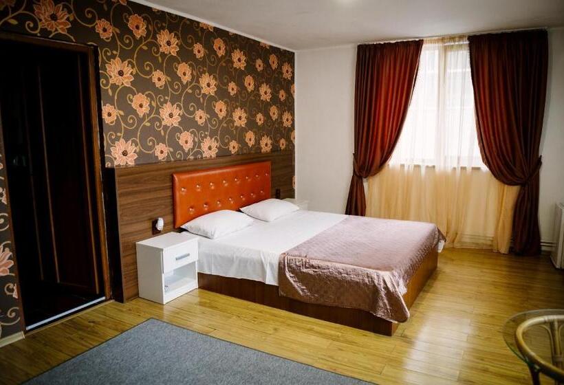 四人标准间, Class