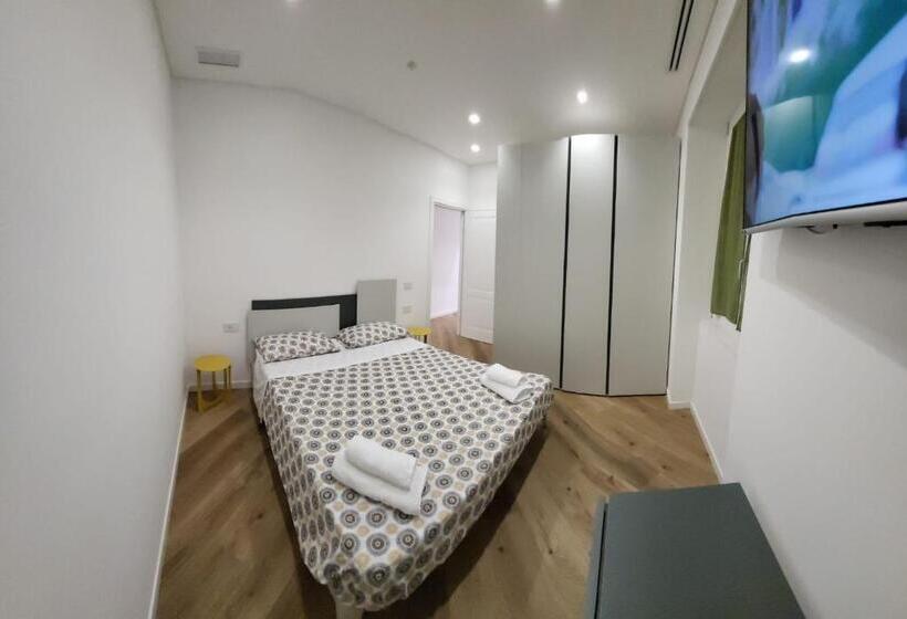 آپارتمان سوپریور 1 خوابه, Guest House Josephine