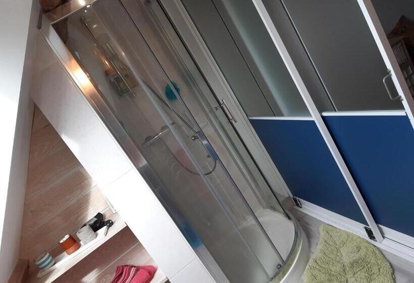 חדר סטנדרט חדר אמבטיה משותף, La Treille