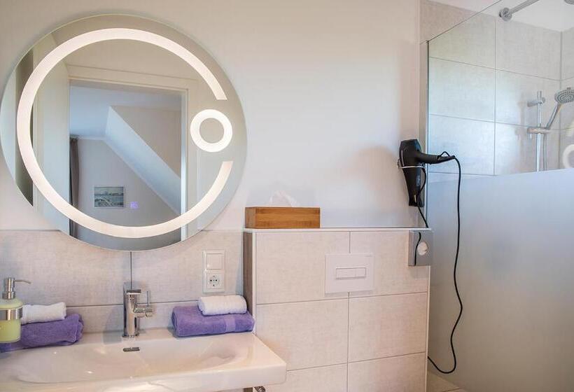 标准间, Schmid S Landhaus