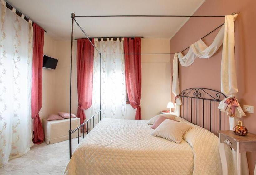 Номер Стандарт Трехместный, Al Borgo Rooms