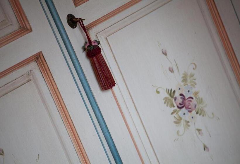 Номер Стандарт Трехместный, Al Borgo Rooms