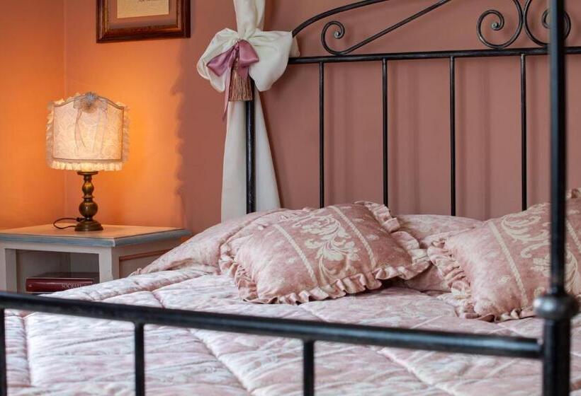 スタンダードトリプルルーム, Al Borgo Rooms