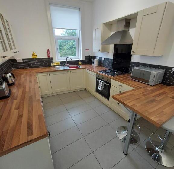 דירת חדר, Maze Serviced Apartment