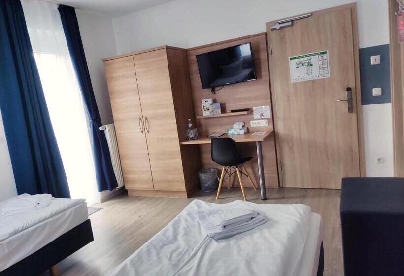 Номер бизнес-класса, Sunny Hotel Straubing