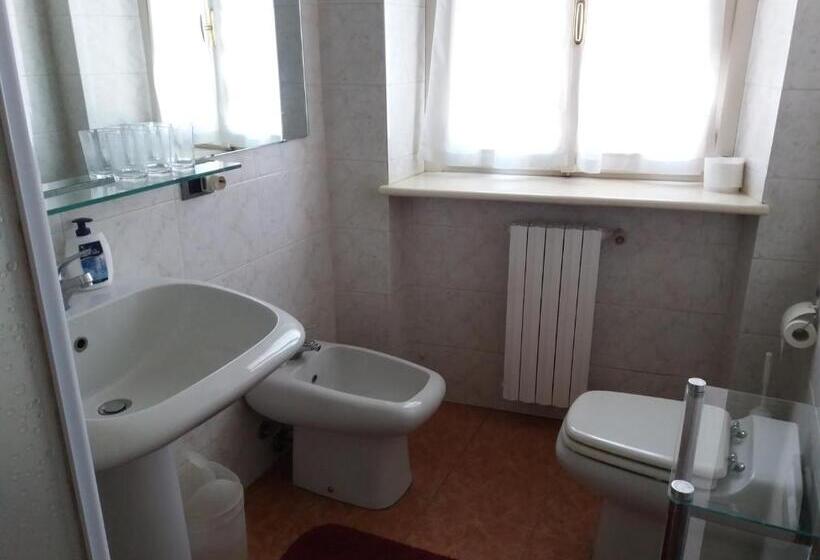 اتاق استاندارد یک نفره, B&b Angela