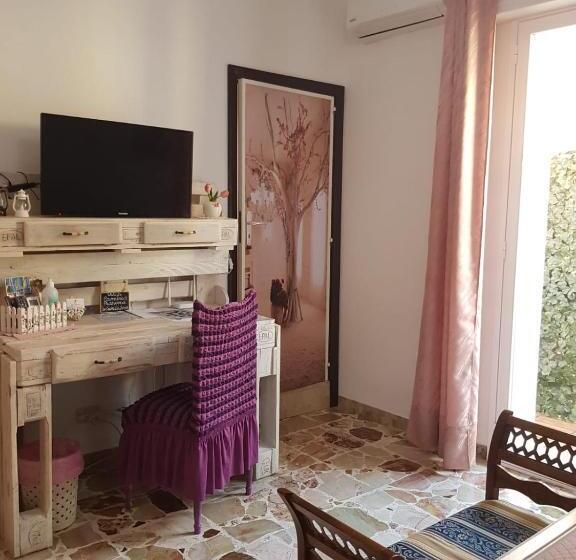 标准间, B&b Carrubbelle