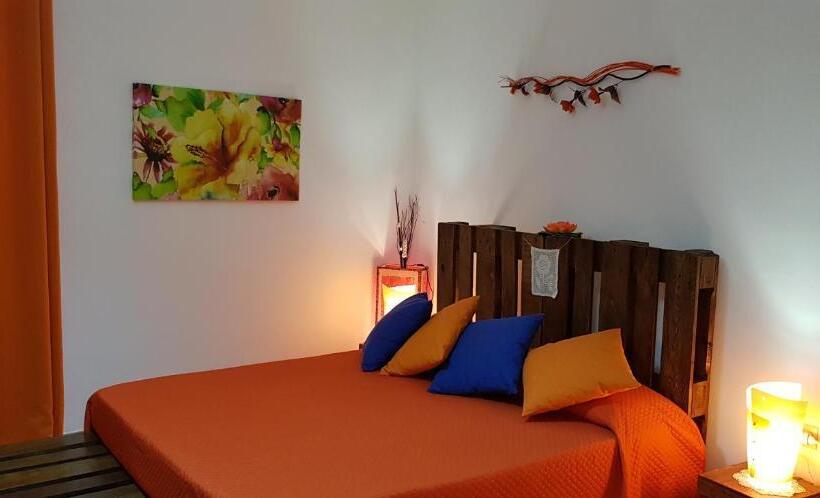 스탠다드 트리플 룸, B&b Carrubbelle